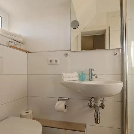 Haus Friedeburg App Anne Rantum Auf Lägenhet Sylt